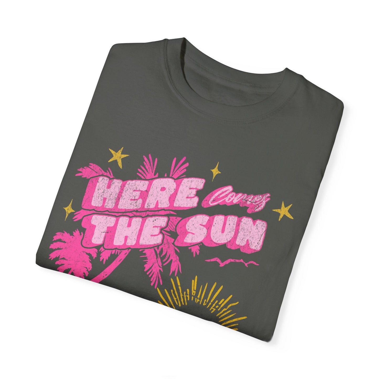 Sunset Beach Life Unisex T-shirt - Here Comes The Sun Nature Tee, Ocean Vacation, Spring Break Shirt, Summer Sunset Apparel, Garment-Dyed