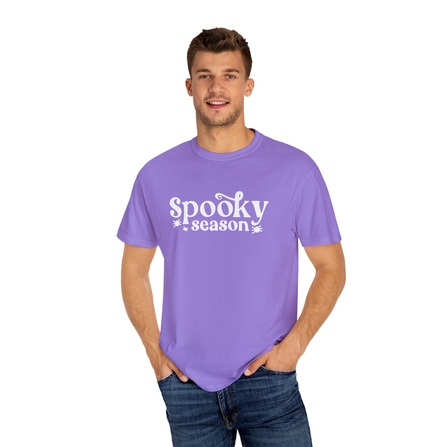 Spooky Season Shirt, Graphic Halloween Top, Womens Fall Graphic Tee, Halloween Party Shirt, Creepy Crewneck, Fall Gift, Trendy Halloween Top